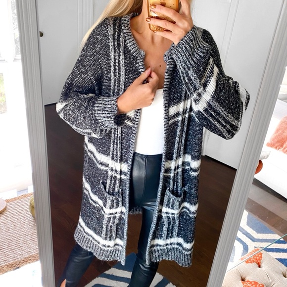 🖤 JANINA BLACK GREY WHITE LONG KNIT CARDIGAN SWEATER! - Picture 1 of 15